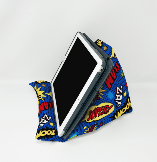 Comic Pillow Stand - Lucky Elefant Designs