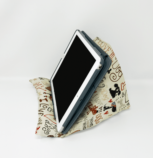 Dog Pillow Stand - Lucky Elefant Designs