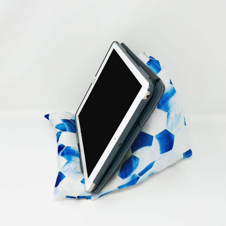 Blue Hexagon Pillow Stand