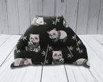 Load image into Gallery viewer, Panda Pillow Stand
