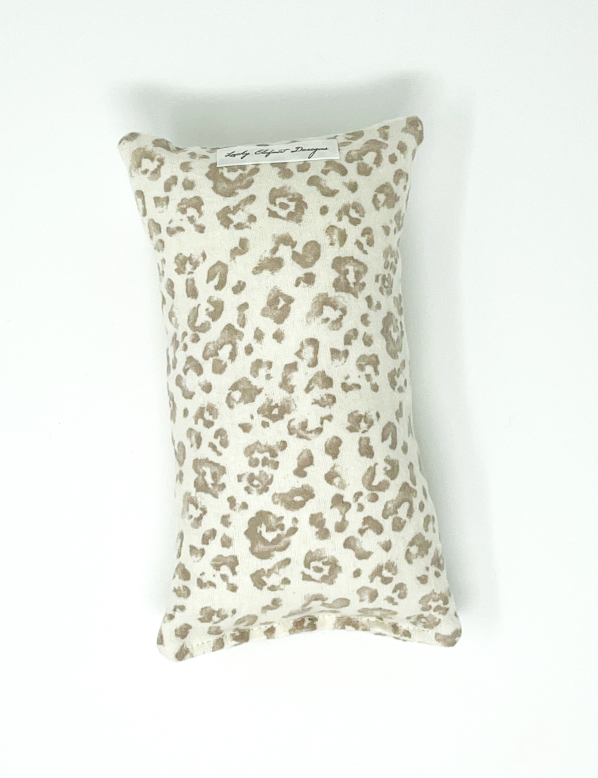 Flannel Cheetah Port Seatbelt Pillow