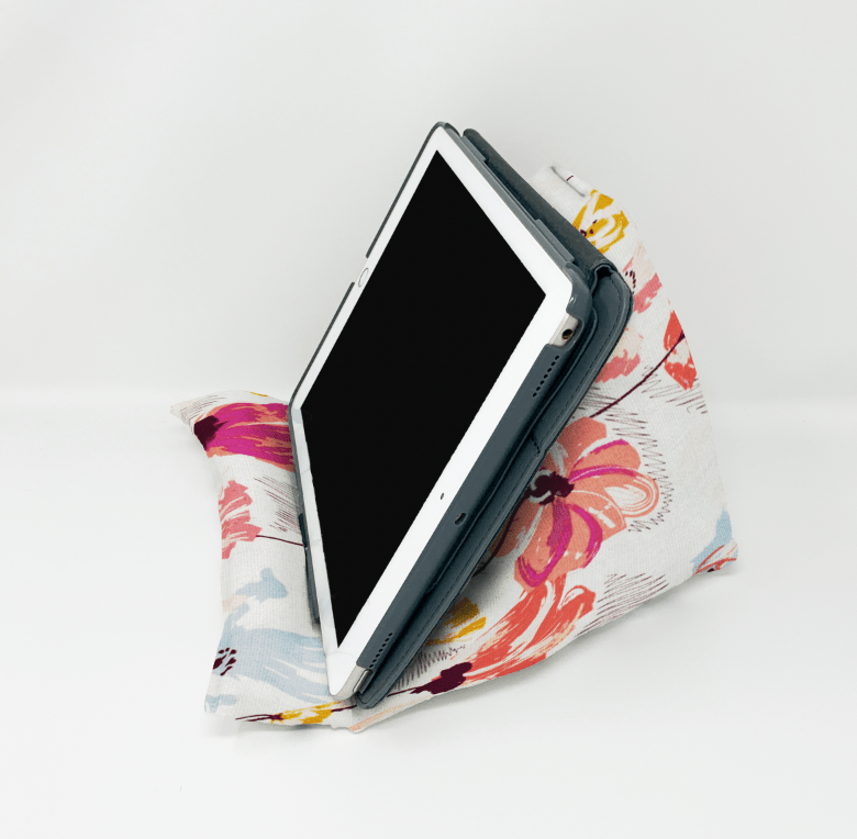 Rosewood Pillow Stand - Lucky Elefant Designs